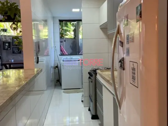 Apartamento 2 quartos e 2 banheiros, à venda, no bairro Nossa Senhora da Vitória em Ilhéus