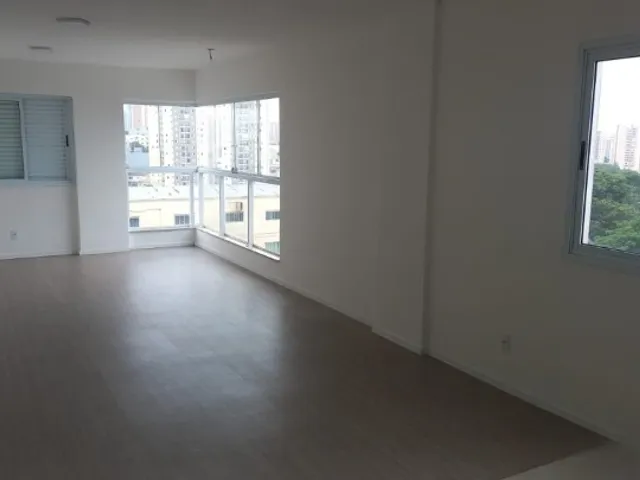 Apartamento 1 quarto e 1 banheiro, para alugar, no bairro Vila Príncipe de Gales em Santo André