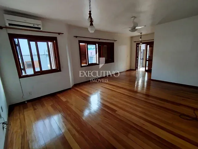 Apartamento 3 quartos e 2 banheiros, à venda ou para alugar, no bairro Centro em Lajeado