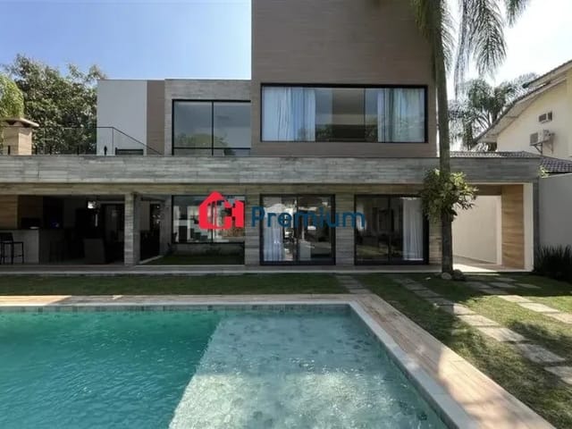Casa 6 quartos e 8 banheiros, à venda, no bairro Barra da Tijuca em Rio de Janeiro