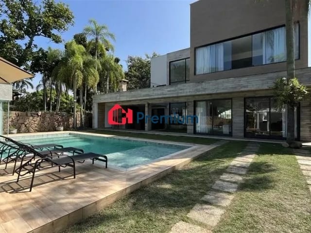 Casa 6 quartos e 8 banheiros, à venda, no bairro Barra da Tijuca em Rio de Janeiro