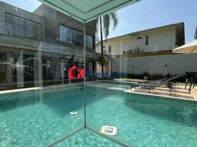 Casa 6 quartos e 8 banheiros, à venda, no bairro Barra da Tijuca em Rio de Janeiro