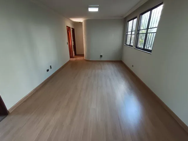 Foto do Apartamento - Apartamento térreo para locação no Centro de Londrina | Imobiliária Itapuã