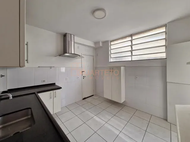 Apartamento 4 quartos e 3 banheiros, à venda ou para alugar, no bairro Pinheiros em São Paulo