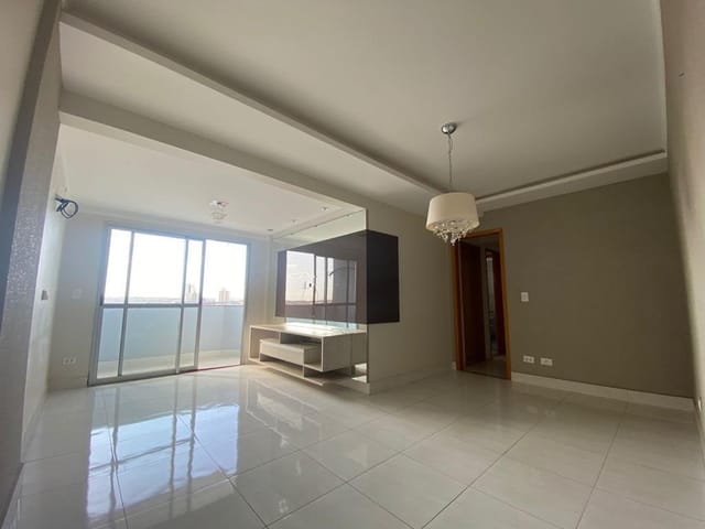 Apartamento 3 quartos e 2 banheiros, à venda, no bairro Monte Castelo em Campo Grande