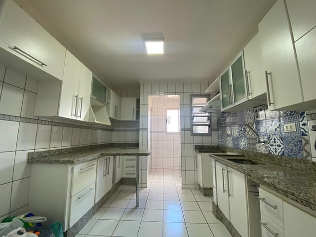 Apartamento 3 quartos e 2 banheiros, à venda, no bairro Monte Castelo em Campo Grande