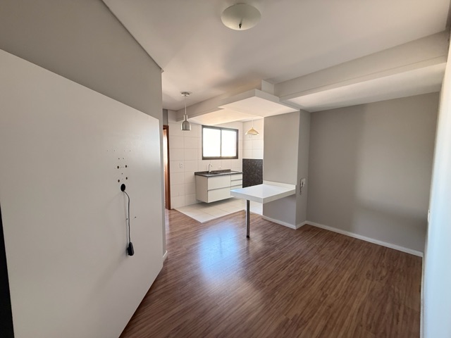 Apartamento com 1 dormitório para alugar, 27 m²- Centro - Ponta Grossa/PR