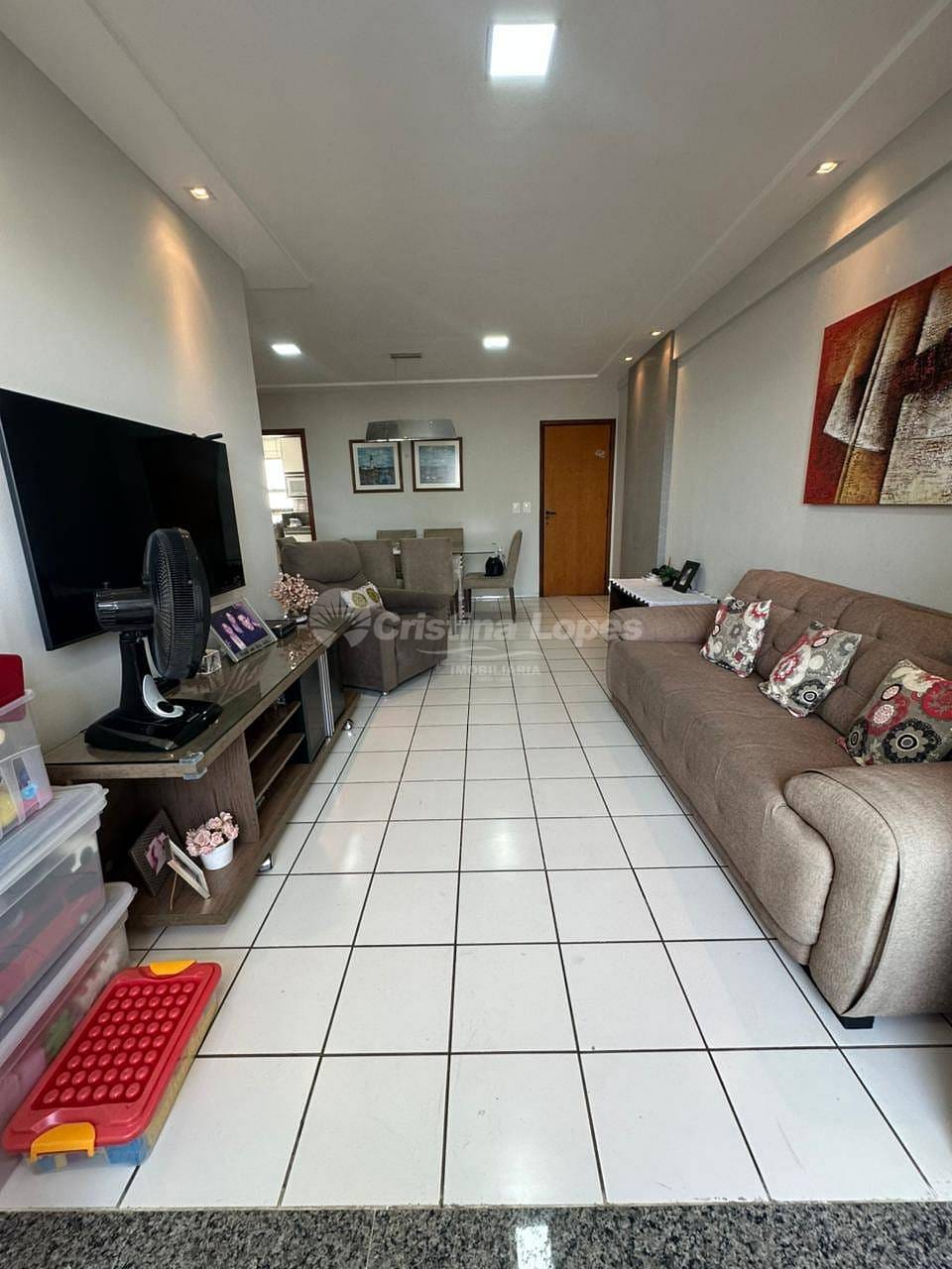 Apartamento à venda com 3 quartos, 105m² - Foto 2