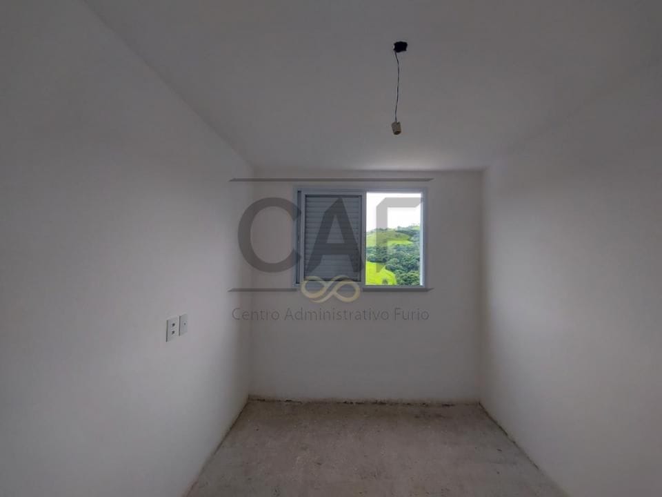 Apartamento à venda com 2 quartos, 61m² - Foto 4