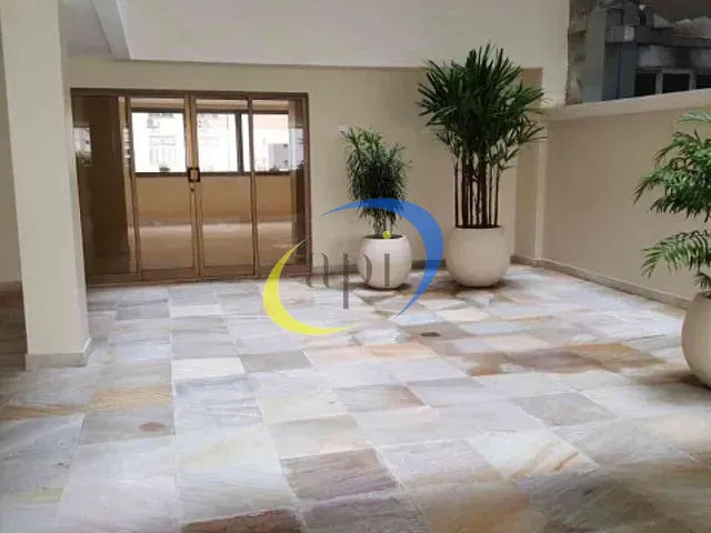Apartamento com 110m² 2 quartos e 3 banheiros, à venda, no bairro Copacabana em Rio de Janeiro