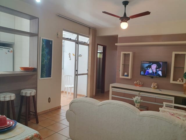 Apartamento 2 quartos e 2 banheiros, à venda, no bairro Canasvieiras em Florianópolis