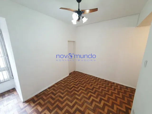 Apartamento com 39m² 1 quarto e 1 banheiro, para alugar, no bairro Flamengo em Rio de Janeiro