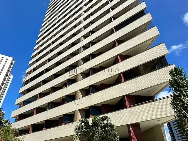 Apartamento com 237m² 4 quartos e 1 banheiro, à venda, no bairro Graças em Recife