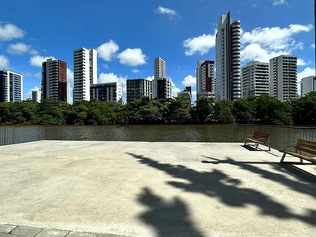 Apartamento com 237m² 4 quartos e 1 banheiro, à venda, no bairro Graças em Recife