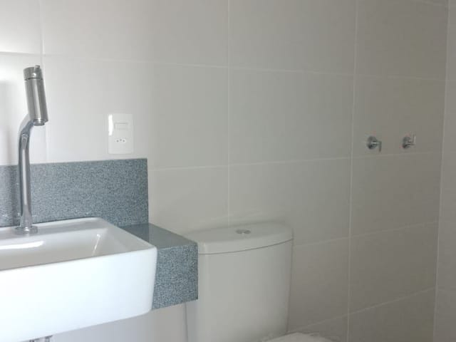 Apartamento com 81m² 2 quartos e 2 banheiros, à venda, no bairro Areal em Pelotas