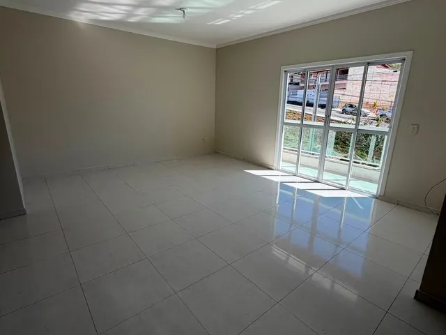 Apartamento 2 quartos e 2 banheiros, para alugar, no bairro Ponte Nova em Extrema