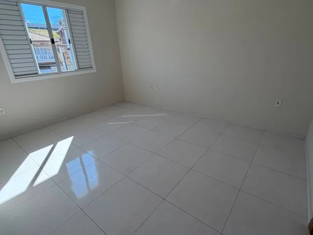 Apartamento 2 quartos e 2 banheiros, para alugar, no bairro Ponte Nova em Extrema