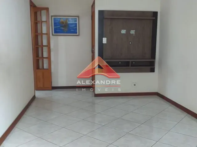 Apartamento com 83m² 3 quartos e 1 banheiro, à venda, no bairro Vila Industrial em São José dos Campos