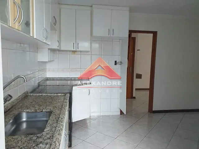 Apartamento com 83m² 3 quartos e 1 banheiro, à venda, no bairro Vila Industrial em São José dos Campos