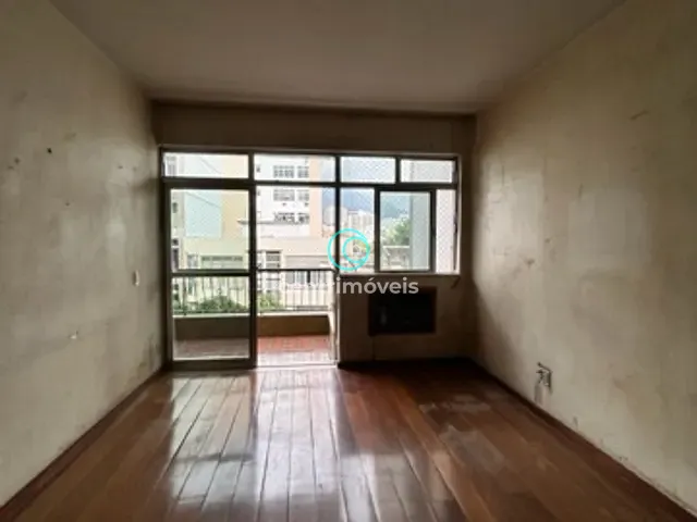 Apartamento com 160m² 3 quartos e 2 banheiros, à venda, no bairro Tijuca em Rio de Janeiro