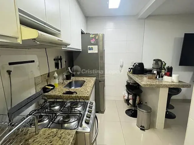 Apartamento 2 quartos e 2 banheiros, à venda, no bairro Fátima em Teresina