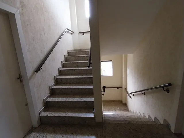Apartamento 2 quartos e 1 banheiro, para alugar, no bairro Carioca em São José dos Pinhais