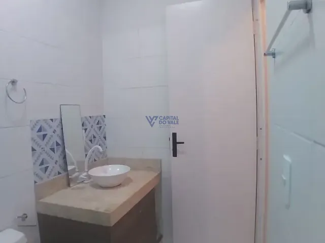 Apartamento 2 quartos e 1 banheiro, à venda, no bairro Jardim dos Bandeirantes em São José dos Campos