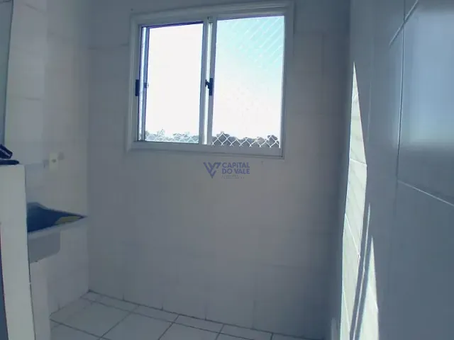 Apartamento 2 quartos e 1 banheiro, à venda, no bairro Jardim dos Bandeirantes em São José dos Campos