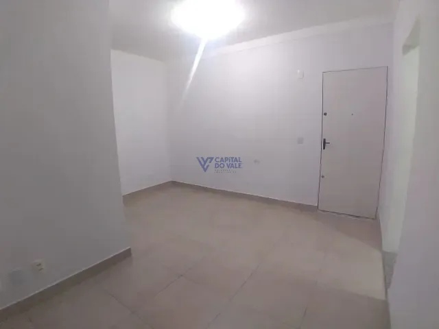 Apartamento 2 quartos e 1 banheiro, à venda, no bairro Jardim dos Bandeirantes em São José dos Campos