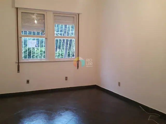 Apartamento com 148m² 3 quartos e 2 banheiros, à venda, no bairro Copacabana em Rio de Janeiro