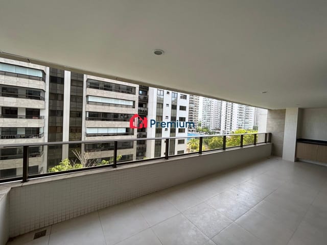 Apartamento 3 quartos e 3 banheiros, à venda, no bairro Barra da Tijuca em Rio de Janeiro