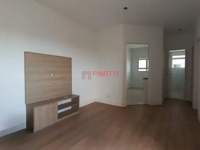 Apartamento 2 quartos e 1 banheiro, à venda, no bairro Jardim Olavo Bilac em São Bernardo do Campo