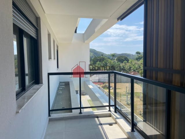 Apartamento à venda, no bairro Perequê Mirim em Ubatuba