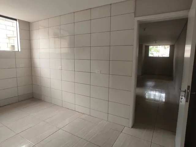 Apartamento 3 quartos e 1 banheiro, para alugar, no bairro Carioca em São José dos Pinhais