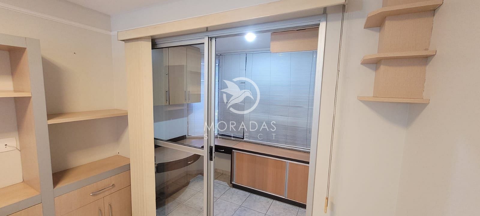 Apartamento à venda com 3 quartos, 115m² - Foto 9