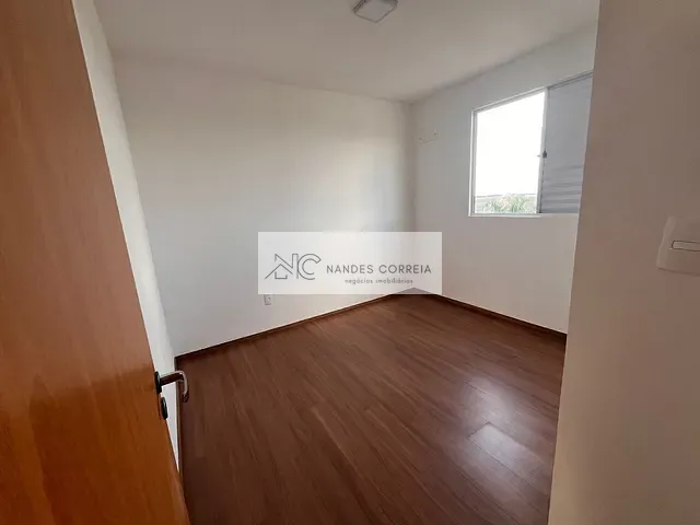 Apartamento 2 quartos e 1 banheiro, à venda, no bairro Cidade Industrial 2 em Londrina