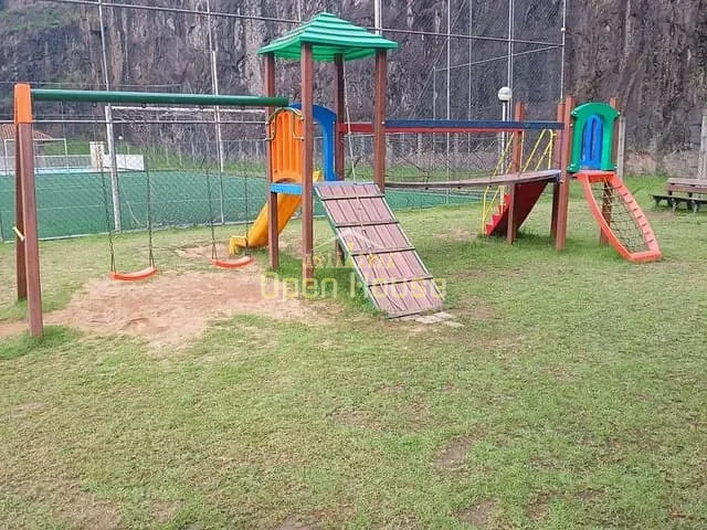 Apartamento 2 quartos e 1 banheiro, à venda, no bairro Retiro em Volta Redonda