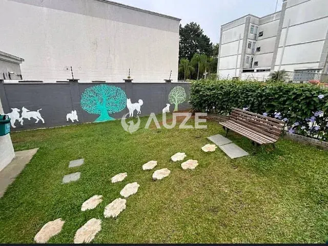 Apartamento com 40m² 2 quartos e 1 banheiro, à venda, no bairro Pinheirinho em Curitiba