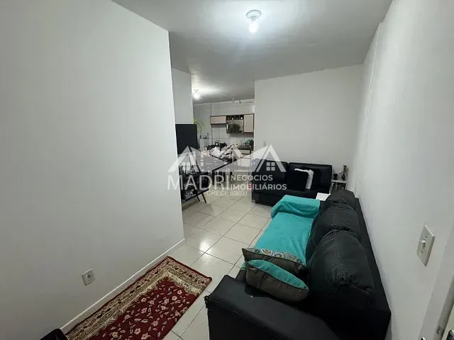Apartamento 2 quartos e 1 banheiro, à venda, no bairro São Sebastião em Palhoça