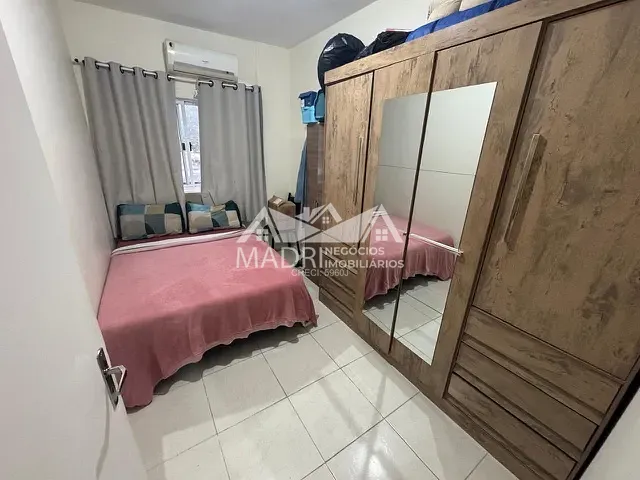 Apartamento 2 quartos e 1 banheiro, à venda, no bairro São Sebastião em Palhoça
