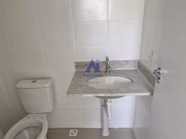 Apartamento 2 quartos e 2 banheiros, para alugar, no bairro Recreio dos Bandeirantes em Rio de Janeiro