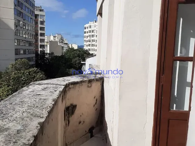 Apartamento com 90m² 3 quartos e 1 banheiro, para alugar, no bairro Centro em Rio de Janeiro