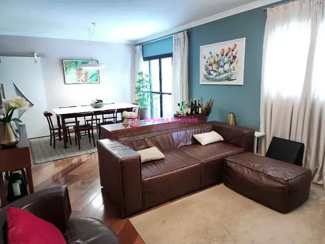 Apartamento 4 quartos e 4 banheiros, à venda, no bairro Vila Bastos em Santo André