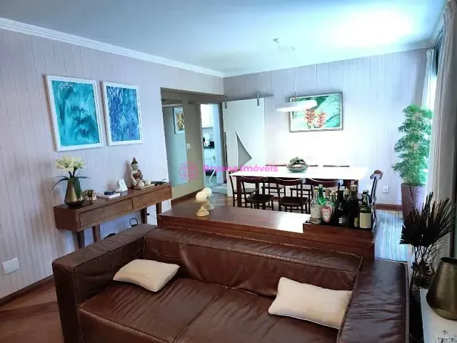 Apartamento 4 quartos e 4 banheiros, à venda, no bairro Vila Bastos em Santo André