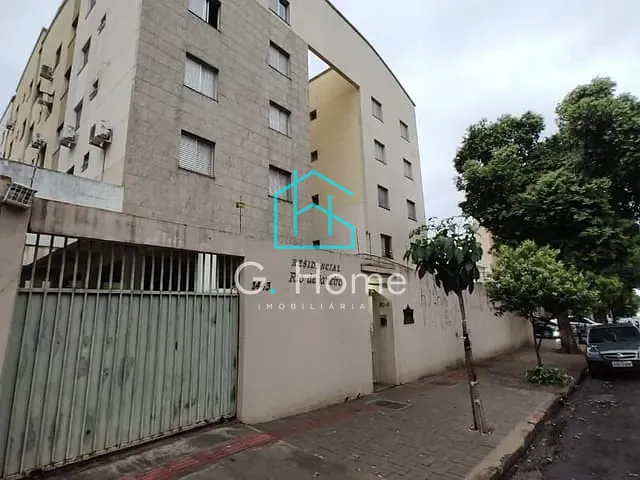 Apartamento com 106m² 3 quartos e 1 banheiro, à venda, no bairro Centro em Londrina