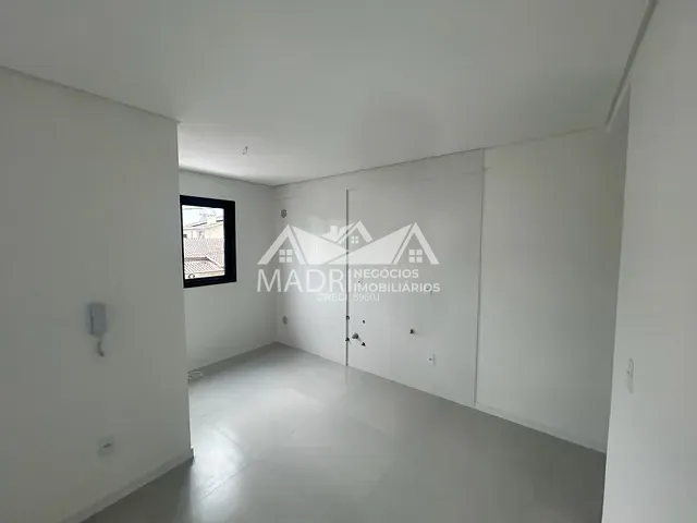 Apartamento com 300m² 2 quartos e 2 banheiros, à venda, no bairro Pagani em Palhoça