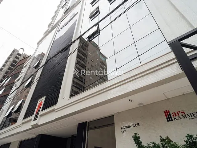 Apartamento 4 quartos e 1 banheiro, à venda, no bairro Meia Praia em Itapema