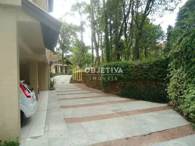 Apartamento com 235m² 3 quartos e 4 banheiros, à venda, no bairro Planalto em Gramado