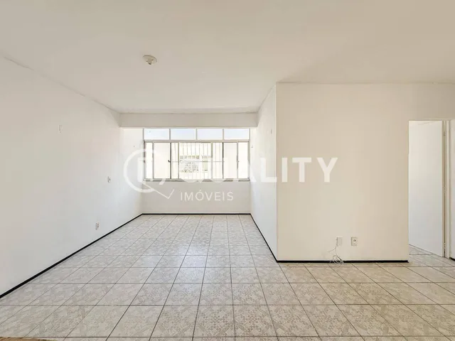 Apartamento 3 quartos e 2 banheiros, à venda, no bairro Presidente Kennedy em Fortaleza