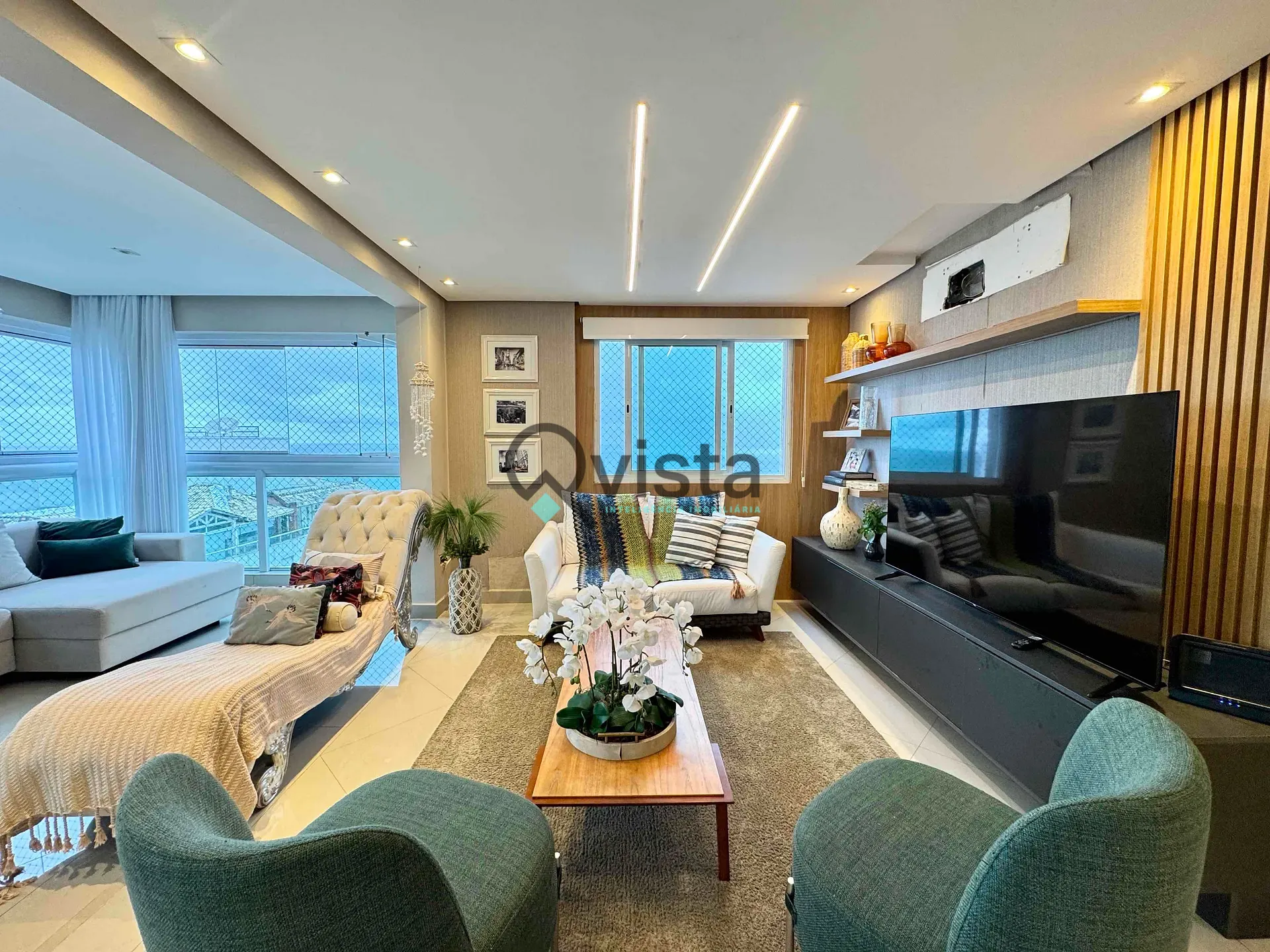 Apartamento, 3 quartos, 268 m² - Foto 2